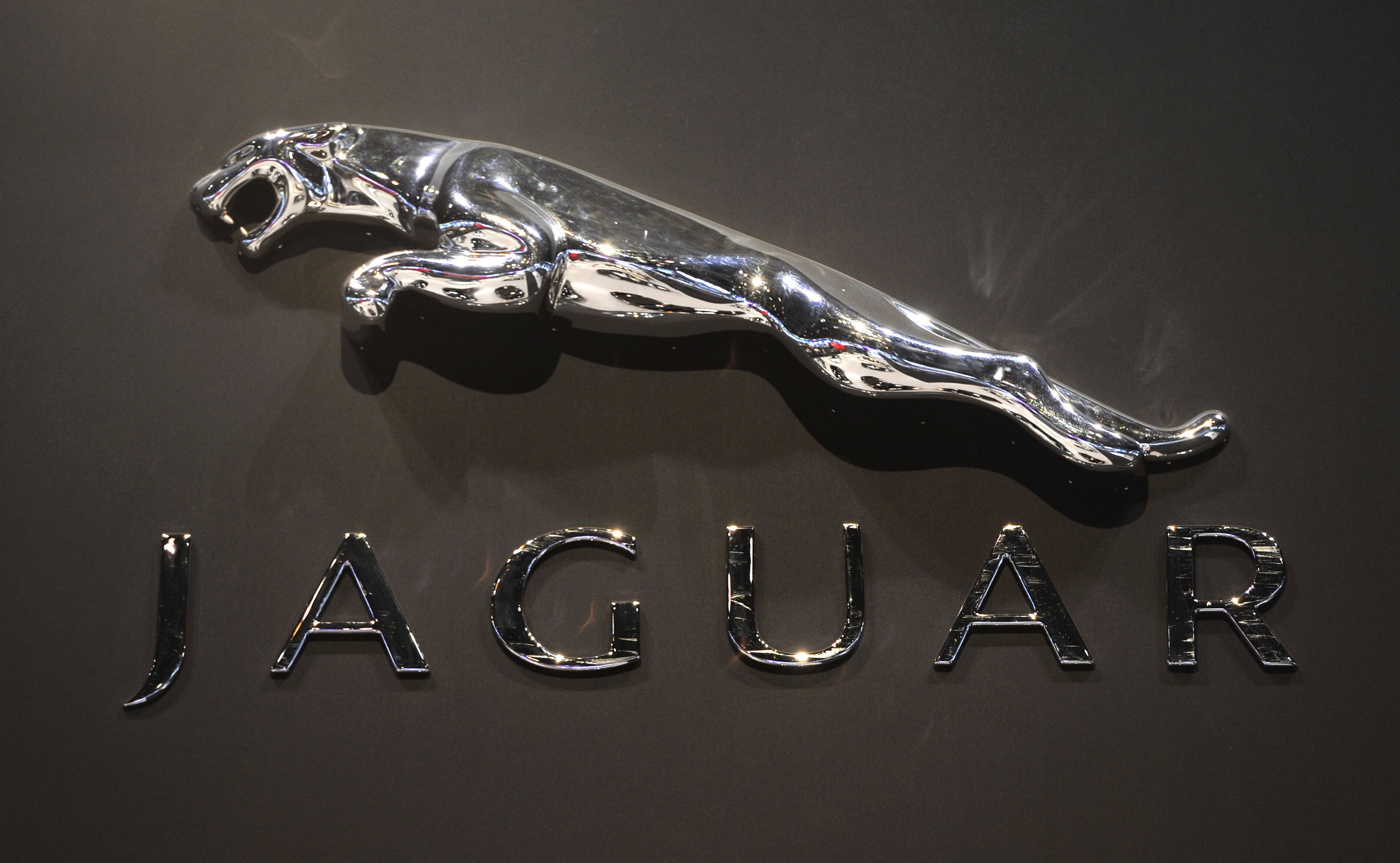 Awesome Jaguar Font Logo Car HD Wallpaper Picture For Desktop