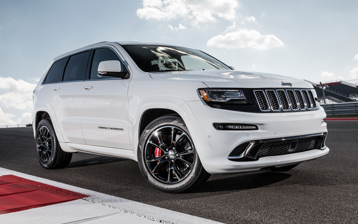 2014 Jeep Grand Cherokee SRT Track Drive Photo And Picture Sharing
