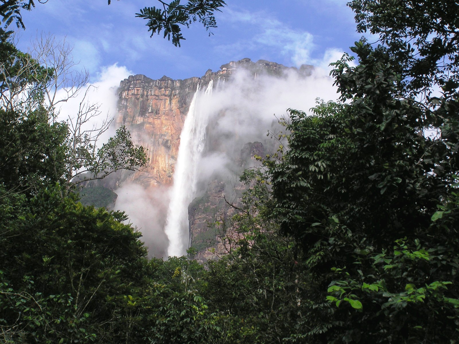 Beautiful Place To Visit Angel Waterfall Venezuela HD Wallpaper Photo