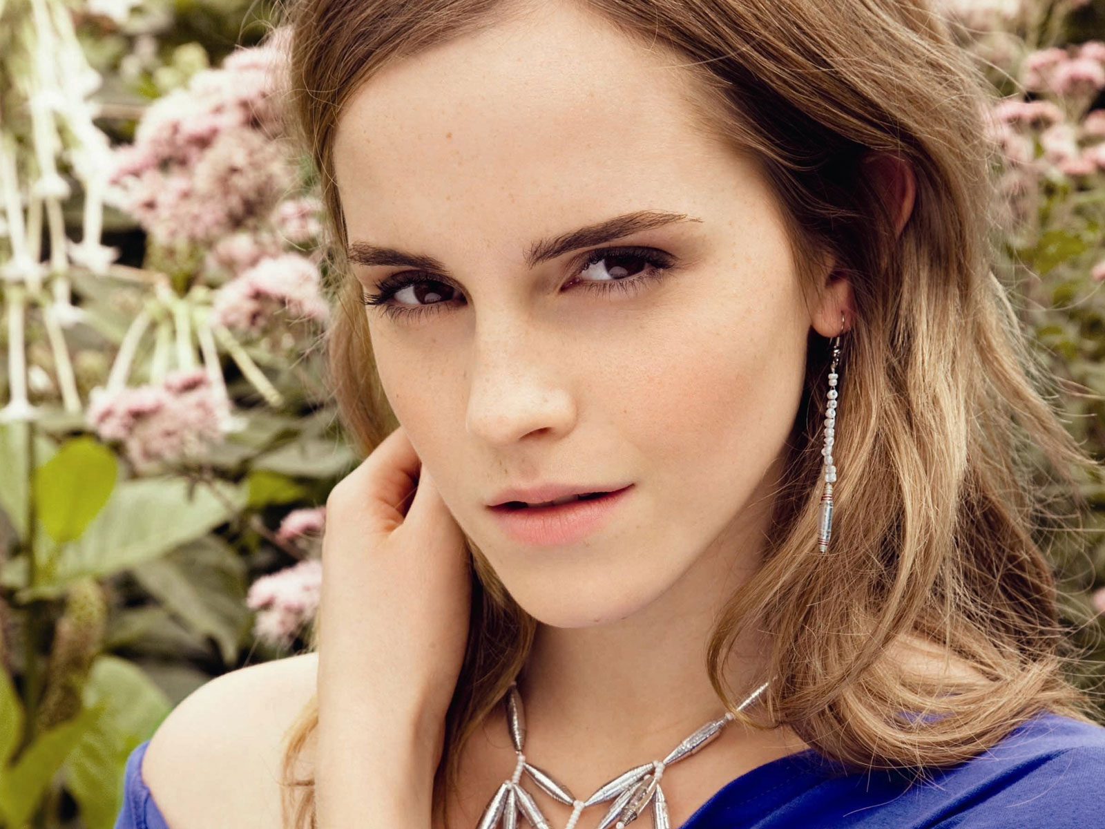 Beautiful Emma Watson HD Wallpapers Photo Picture For PC Computer