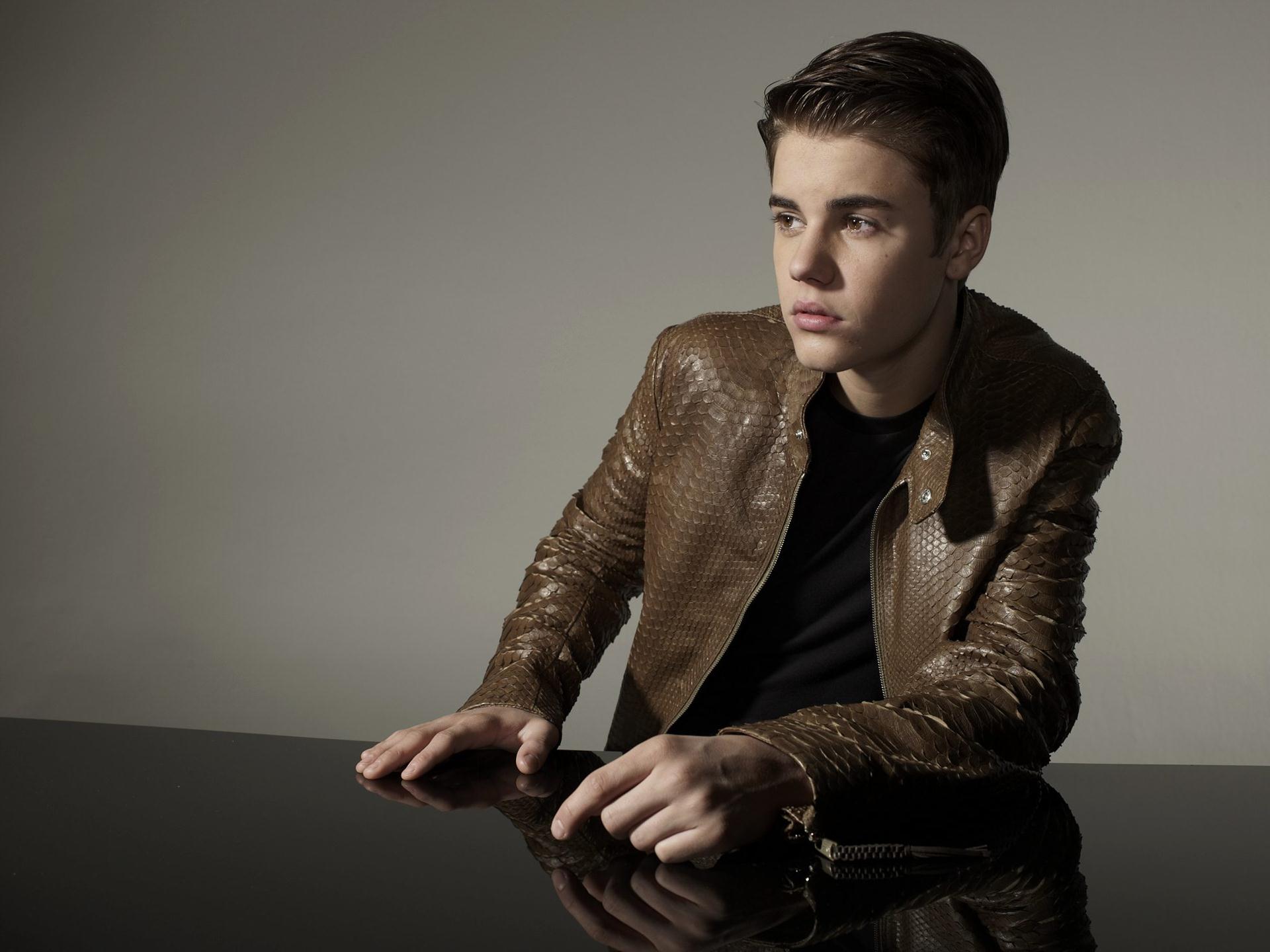 Awesome Justin Bieber Photoshoot HD Wallpaper Picture