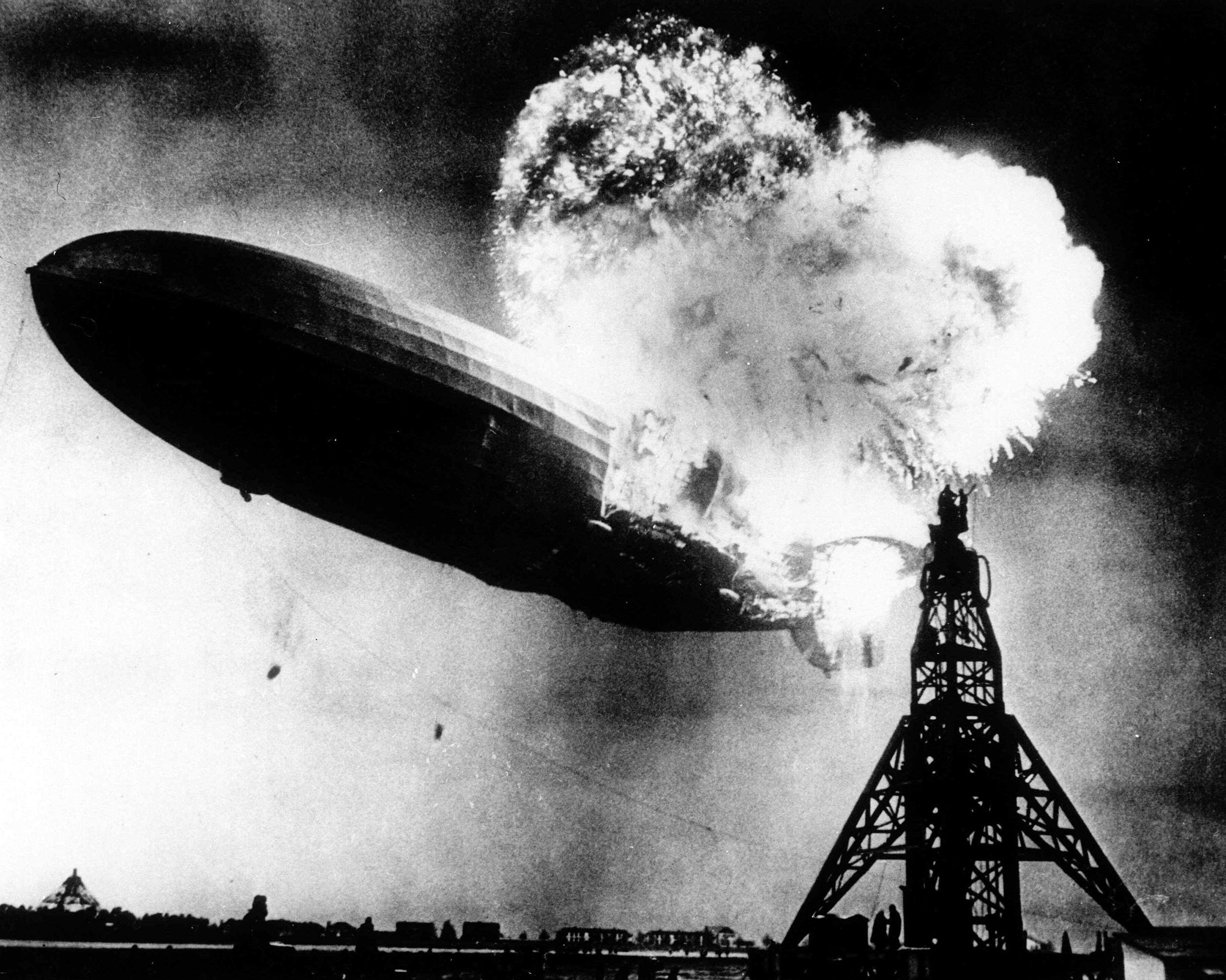 Hindenburg Disaster HD Wallpaper